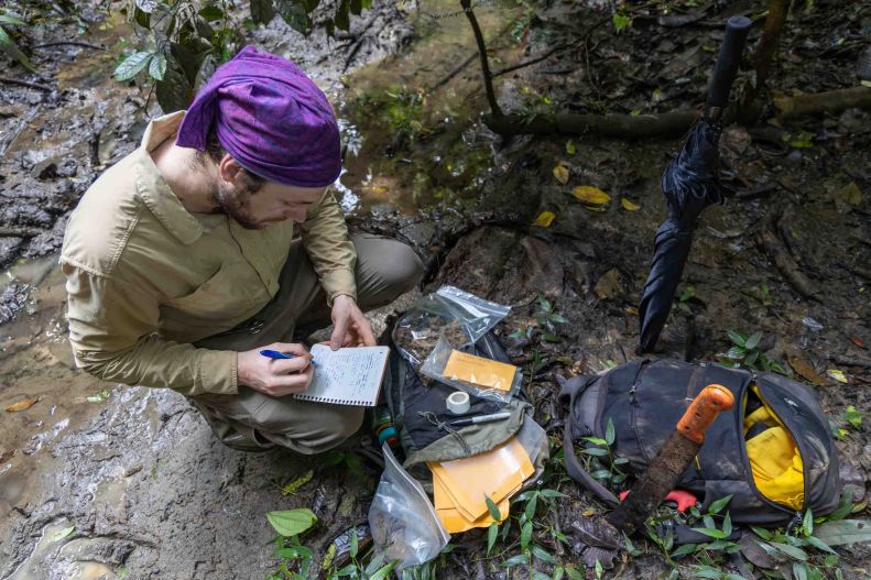 Ethan Duvall conducting study in Ecuador USFQ Hub