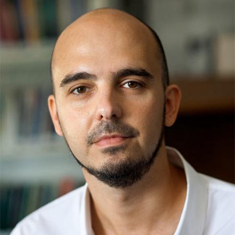 Pedro Erber headshot
