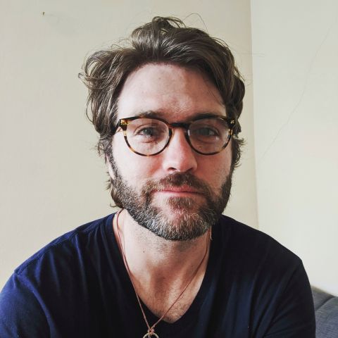 Headshot of Timothy Ravis
