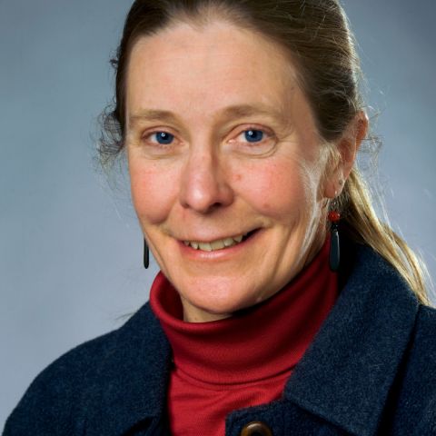 Margaret Smith headshot