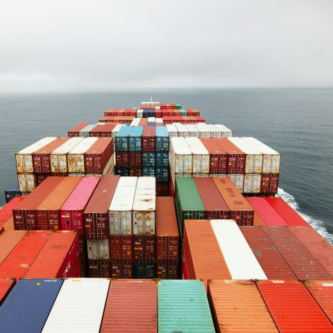 international shipping, cargo ship