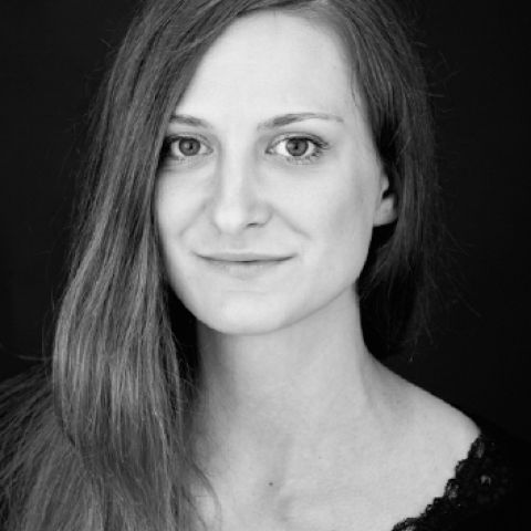 Sonia Petrutiu headshot